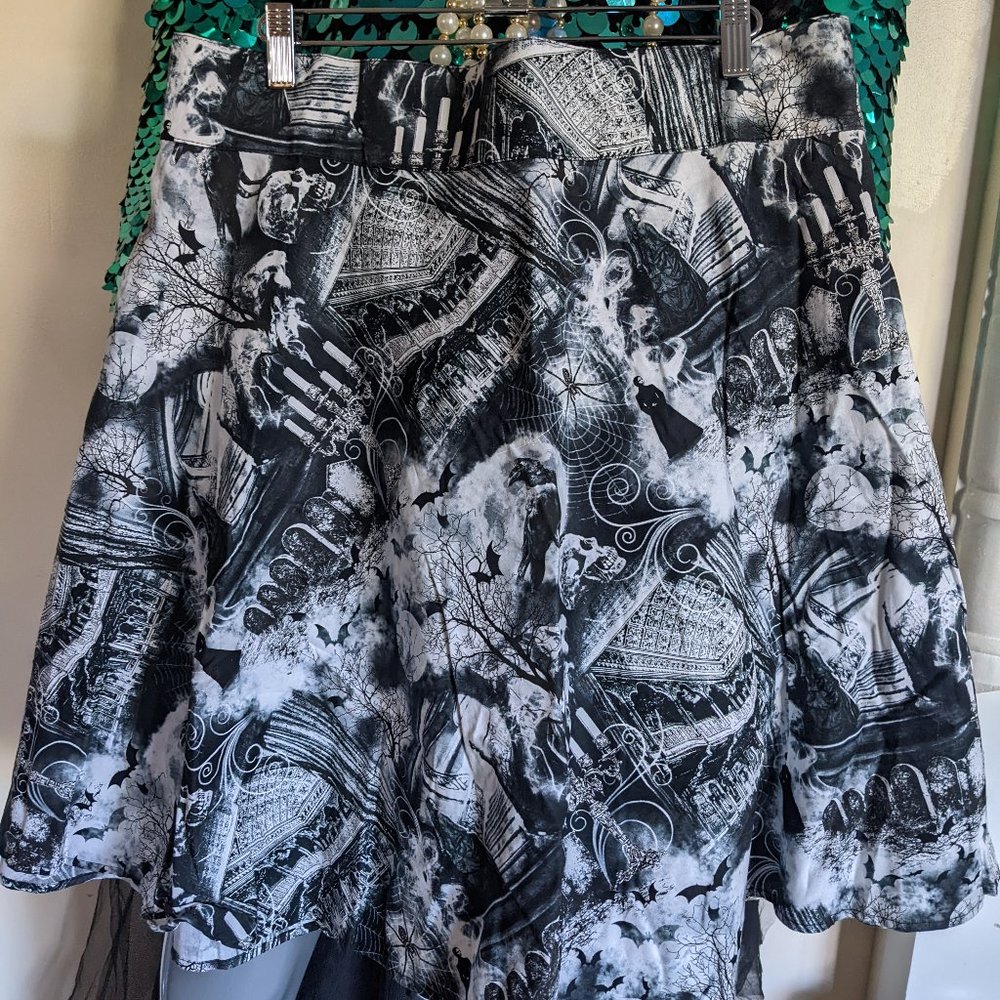 Folter 4x cemetery goth circle skirt plus size